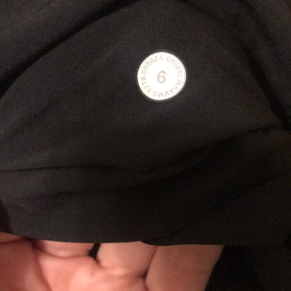 Lululemon Pants - Picture 4 of 5